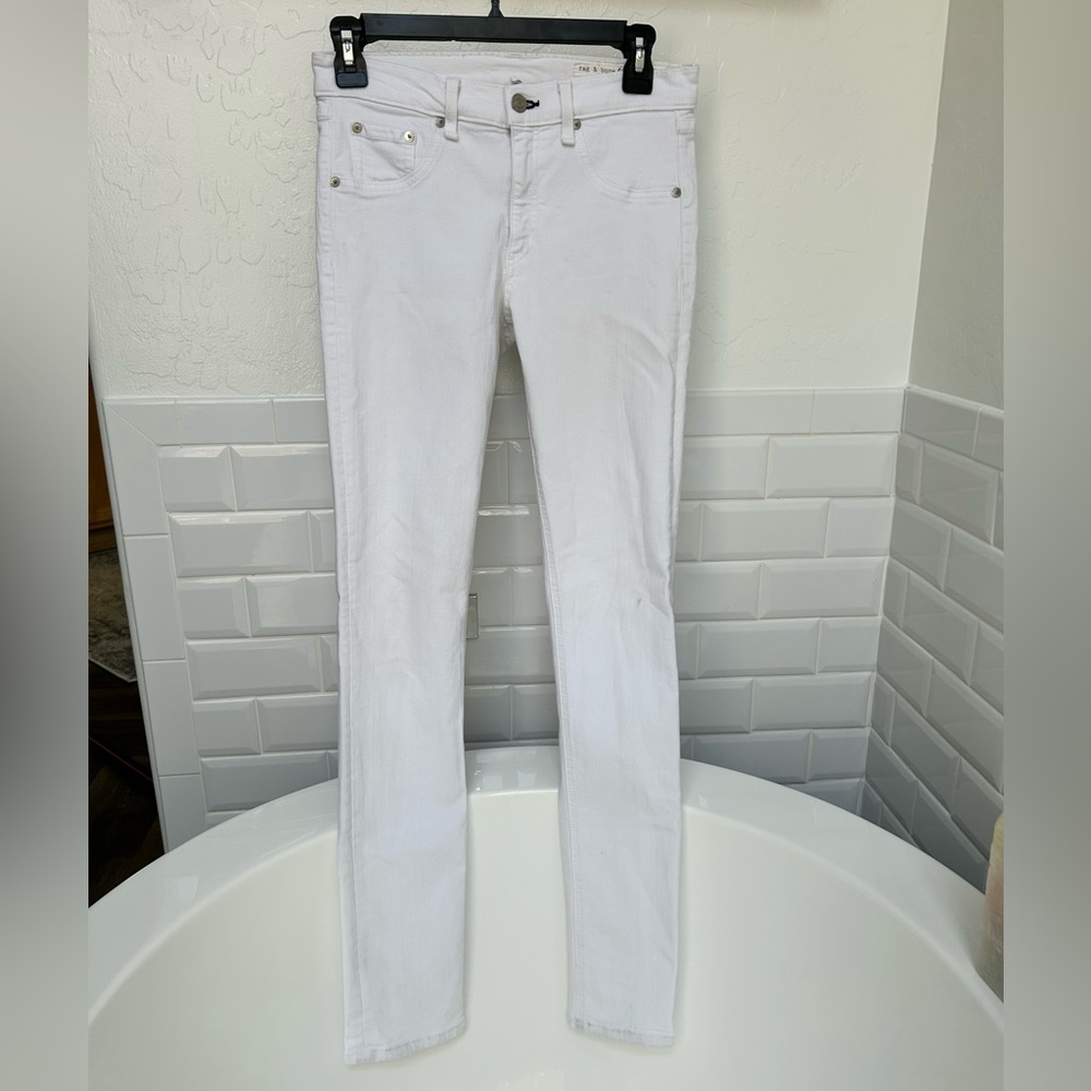 Rag & Bone white Jeans Size 27